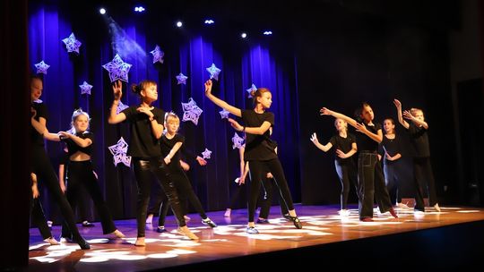 Tak cudnie tańczą w Hańsku. Taneczne mikołajki [GALERIA ZDJĘĆ]