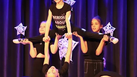 Tak cudnie tańczą w Hańsku. Taneczne mikołajki [GALERIA ZDJĘĆ]