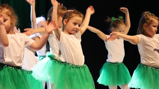 Tak cudnie tańczą w Hańsku. Taneczne mikołajki [GALERIA ZDJĘĆ]