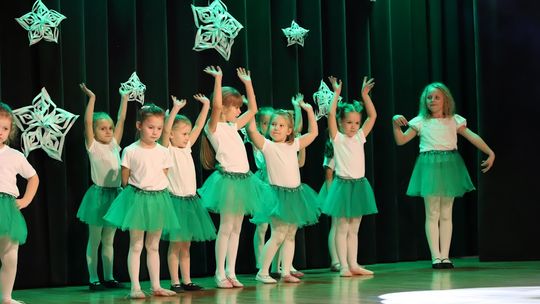 Tak cudnie tańczą w Hańsku. Taneczne mikołajki [GALERIA ZDJĘĆ]