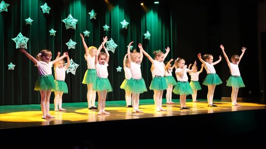 Tak cudnie tańczą w Hańsku. Taneczne mikołajki [GALERIA ZDJĘĆ]