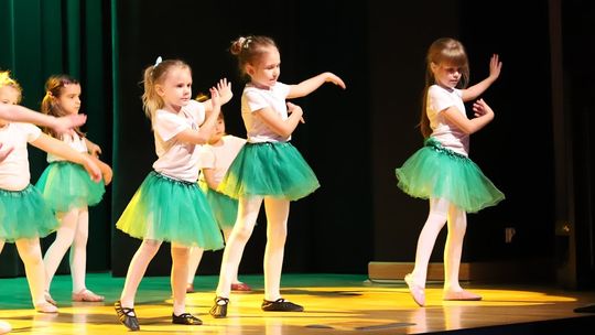 Tak cudnie tańczą w Hańsku. Taneczne mikołajki [GALERIA ZDJĘĆ]