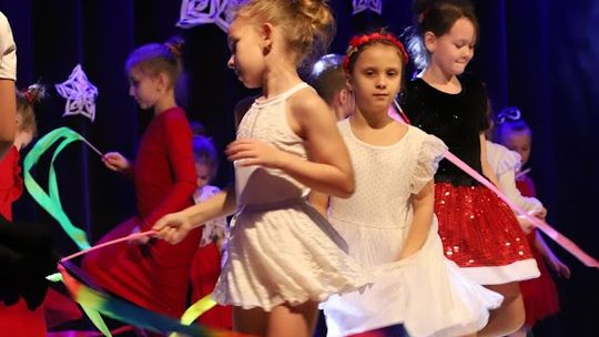 Tak cudnie tańczą w Hańsku. Taneczne mikołajki [GALERIA ZDJĘĆ]