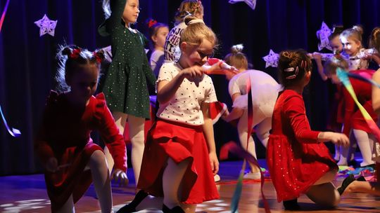 Tak cudnie tańczą w Hańsku. Taneczne mikołajki [GALERIA ZDJĘĆ]