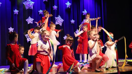 Tak cudnie tańczą w Hańsku. Taneczne mikołajki [GALERIA ZDJĘĆ]