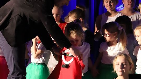 Tak cudnie tańczą w Hańsku. Taneczne mikołajki [GALERIA ZDJĘĆ]