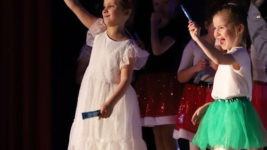 Tak cudnie tańczą w Hańsku. Taneczne mikołajki [GALERIA ZDJĘĆ]