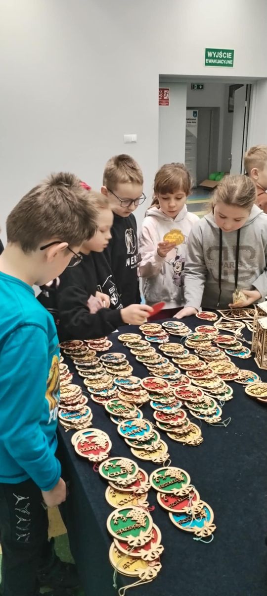 Gm. Ruda Huta. Kiermasz bożonarodzeniowy w Gminnym Ośrodku Kultury w Rudzie Hucie [GALERIA ZDJĘĆ]