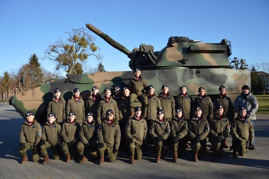 Święta 19 Dywizjonu Artylerii Samobieżnej oraz ślubowania klas Oddziału Przygotowania Wojskowego [GALERIA ZDJĘĆ]