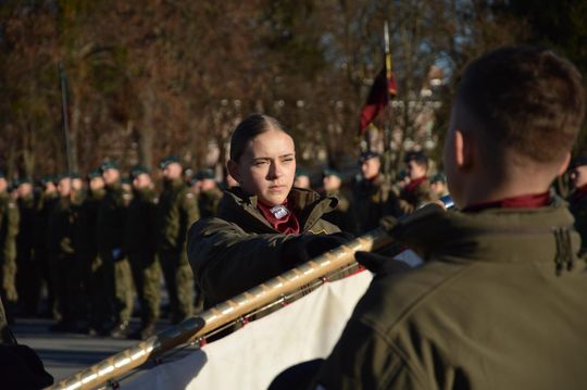 Święta 19 Dywizjonu Artylerii Samobieżnej oraz ślubowania klas Oddziału Przygotowania Wojskowego [GALERIA ZDJĘĆ]