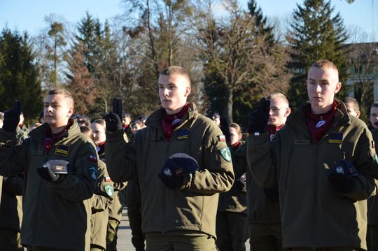 Święta 19 Dywizjonu Artylerii Samobieżnej oraz ślubowania klas Oddziału Przygotowania Wojskowego [GALERIA ZDJĘĆ]