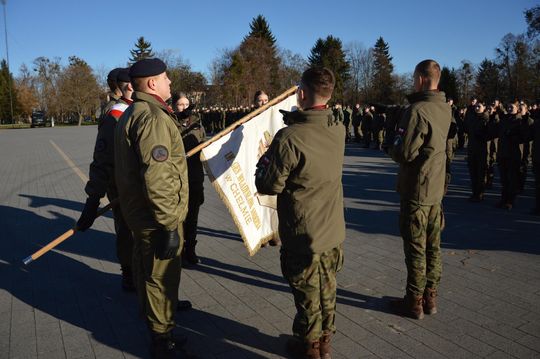 Święta 19 Dywizjonu Artylerii Samobieżnej oraz ślubowania klas Oddziału Przygotowania Wojskowego [GALERIA ZDJĘĆ]