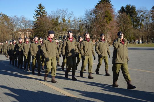 Święta 19 Dywizjonu Artylerii Samobieżnej oraz ślubowania klas Oddziału Przygotowania Wojskowego [GALERIA ZDJĘĆ]