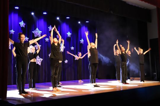 Tak cudnie tańczą w Hańsku. Taneczne mikołajki [GALERIA ZDJĘĆ]