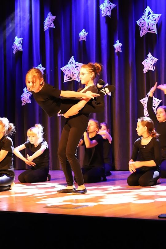 Tak cudnie tańczą w Hańsku. Taneczne mikołajki [GALERIA ZDJĘĆ]