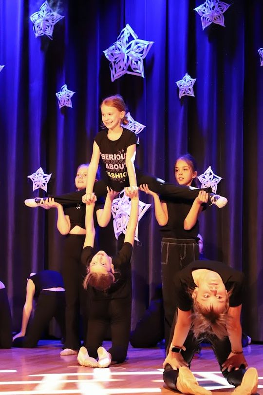 Tak cudnie tańczą w Hańsku. Taneczne mikołajki [GALERIA ZDJĘĆ]