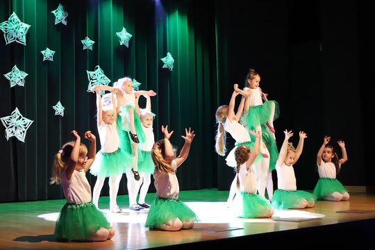 Tak cudnie tańczą w Hańsku. Taneczne mikołajki [GALERIA ZDJĘĆ]