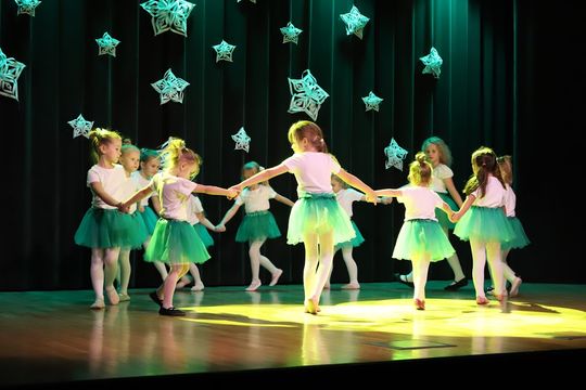 Tak cudnie tańczą w Hańsku. Taneczne mikołajki [GALERIA ZDJĘĆ]