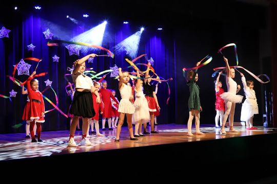 Tak cudnie tańczą w Hańsku. Taneczne mikołajki [GALERIA ZDJĘĆ]