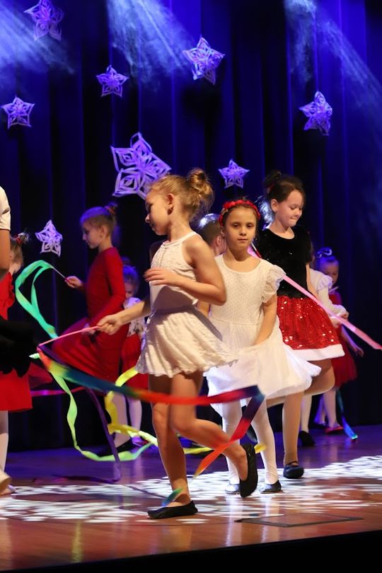 Tak cudnie tańczą w Hańsku. Taneczne mikołajki [GALERIA ZDJĘĆ]