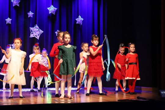 Tak cudnie tańczą w Hańsku. Taneczne mikołajki [GALERIA ZDJĘĆ]