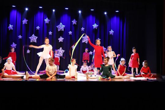 Tak cudnie tańczą w Hańsku. Taneczne mikołajki [GALERIA ZDJĘĆ]