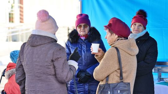 Gm. Wierzbica. Wspólne ubieranie choinki [GALERIA ZDJĘĆ]