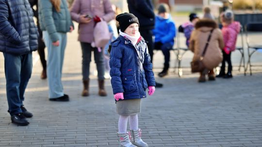 Gm. Wierzbica. Wspólne ubieranie choinki [GALERIA ZDJĘĆ]