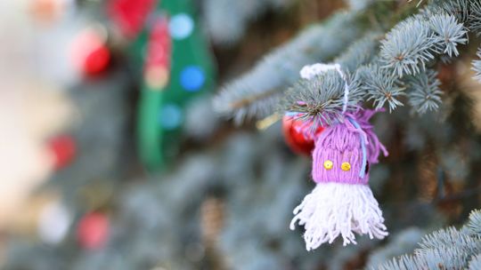 Gm. Wierzbica. Wspólne ubieranie choinki [GALERIA ZDJĘĆ]