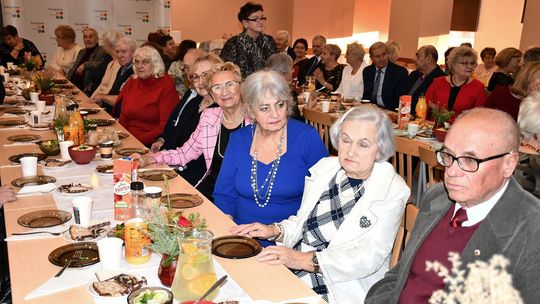 Krasnystaw. Spotkanie opłatkowe Klubu Seniora „Biesiada” [GALERIA ZDJĘĆ]