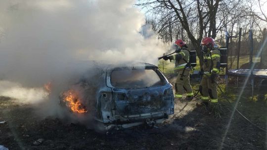 Powiat chełmski. Płoną auta! Aż trzy pożary w krótkim czasie! [GALERIA ZDJĘĆ]