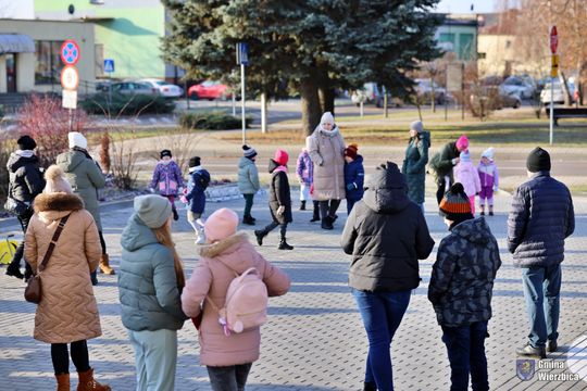 Gm. Wierzbica. Wspólne ubieranie choinki [GALERIA ZDJĘĆ]