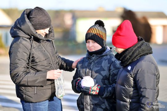 Gm. Wierzbica. Wspólne ubieranie choinki [GALERIA ZDJĘĆ]
