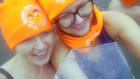 Kolejne udane morsowanie. Krasnostawskie Karpie pływały w Zalewie Tuligłowy [GALERIA ZDJĘĆ]