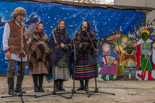 Jarmark Bożonarodzeniowy w Muzeum - Zespole Synagogalnym we Włodawie [GALERIA ZDJĘĆ]