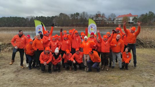 Kolejne udane morsowanie. Krasnostawskie Karpie pływały w Zalewie Tuligłowy [GALERIA ZDJĘĆ]