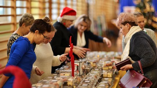 Koncert charytatywny "Razem możemy więcej" w Wierzbicy [GALERIA ZDJĘĆ]