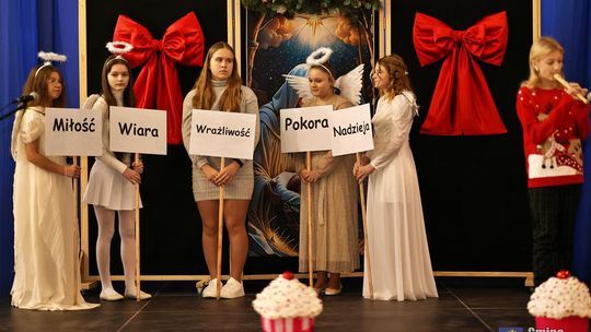 Koncert charytatywny "Razem możemy więcej" w Wierzbicy [GALERIA ZDJĘĆ]