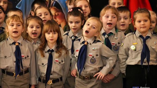 Koncert charytatywny "Razem możemy więcej" w Wierzbicy [GALERIA ZDJĘĆ]