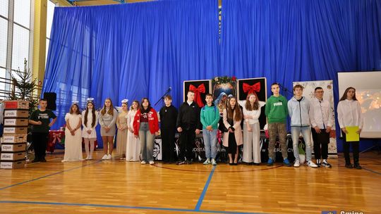 Koncert charytatywny "Razem możemy więcej" w Wierzbicy [GALERIA ZDJĘĆ]