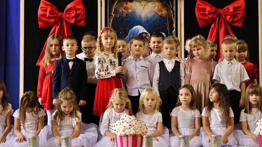 Koncert charytatywny "Razem możemy więcej" w Wierzbicy [GALERIA ZDJĘĆ]