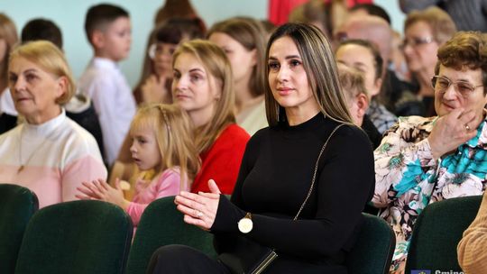 Koncert charytatywny "Razem możemy więcej" w Wierzbicy [GALERIA ZDJĘĆ]