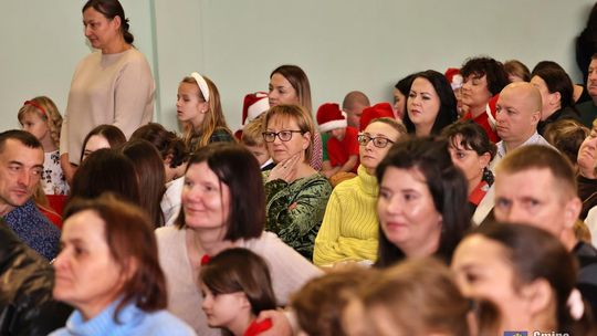 Koncert charytatywny "Razem możemy więcej" w Wierzbicy [GALERIA ZDJĘĆ]