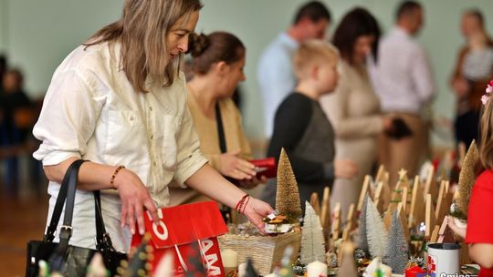 Koncert charytatywny "Razem możemy więcej" w Wierzbicy [GALERIA ZDJĘĆ]