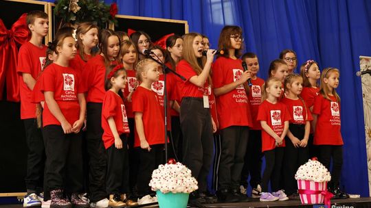 Koncert charytatywny "Razem możemy więcej" w Wierzbicy [GALERIA ZDJĘĆ]