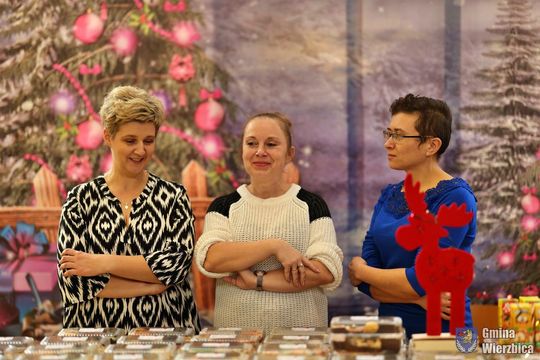 Koncert charytatywny "Razem możemy więcej" w Wierzbicy [GALERIA ZDJĘĆ]