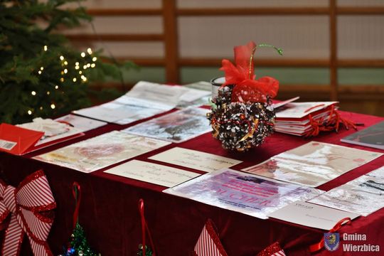 Koncert charytatywny "Razem możemy więcej" w Wierzbicy [GALERIA ZDJĘĆ]