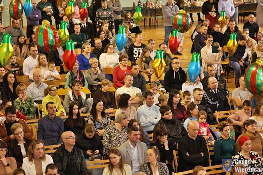 Koncert charytatywny "Razem możemy więcej" w Wierzbicy [GALERIA ZDJĘĆ]