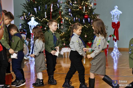 Koncert charytatywny "Razem możemy więcej" w Wierzbicy [GALERIA ZDJĘĆ]