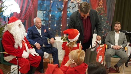 Moc prezentów od naszych SuperMikołajów [GALERIA ZDJĘĆ]